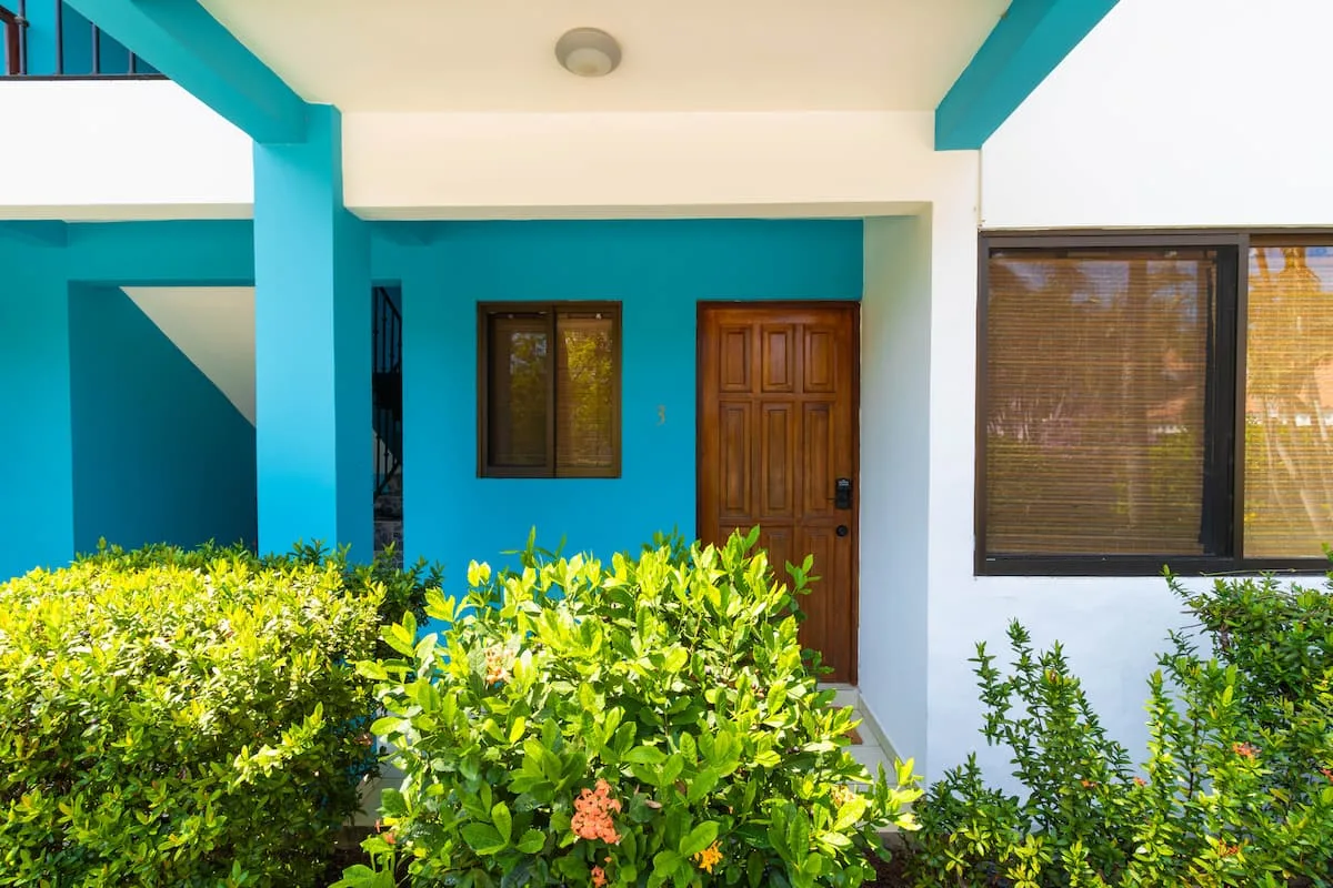Entr&eacute;e de la r&eacute;sidence Casa Liro &agrave; Playas del Coco